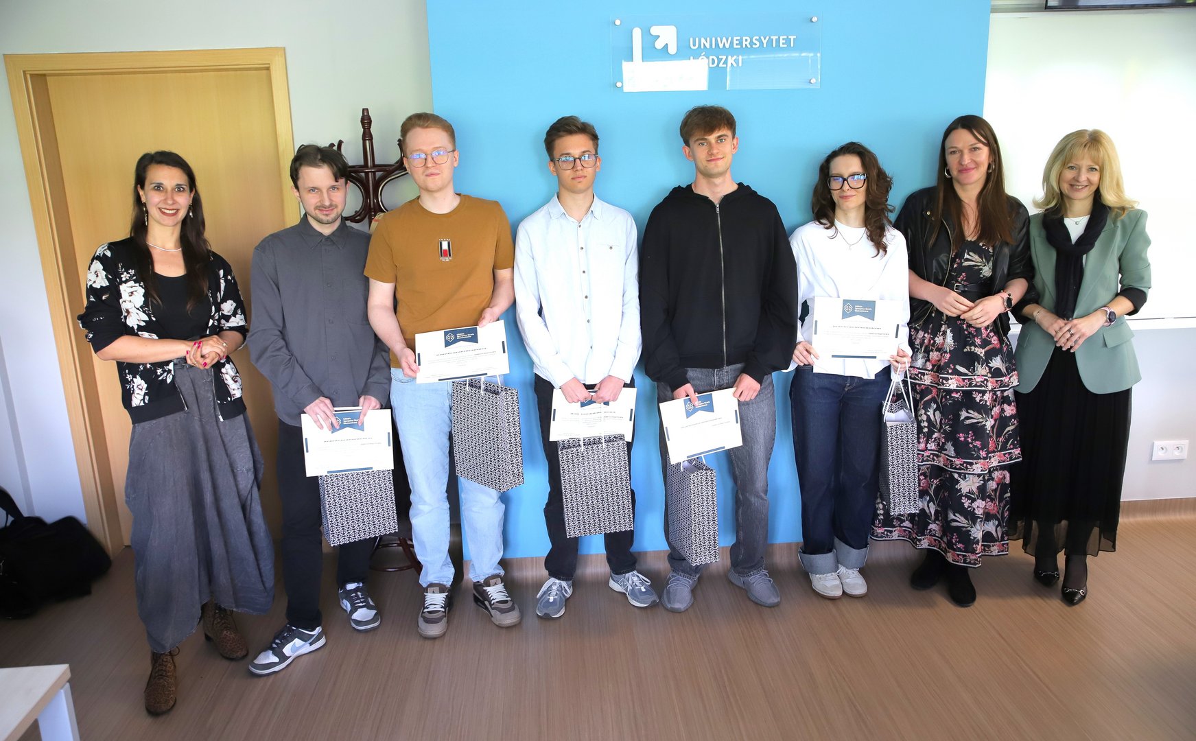 Uczestnicy Mini hackathonu