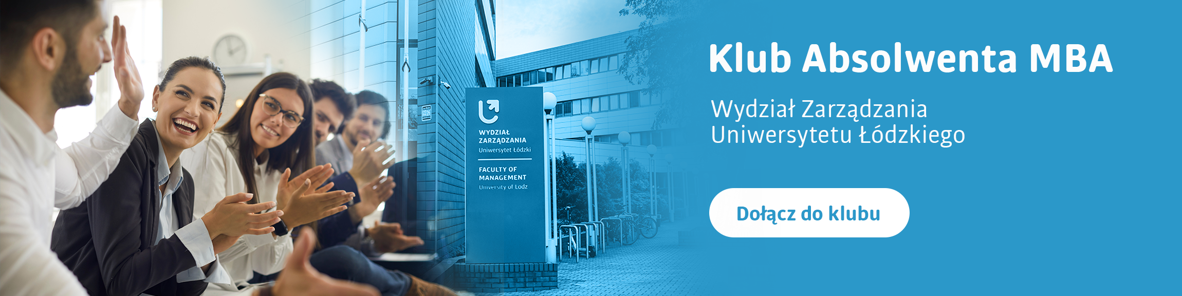 grupa absolwentów na tel budynku Wydziału Zarządzania UŁ