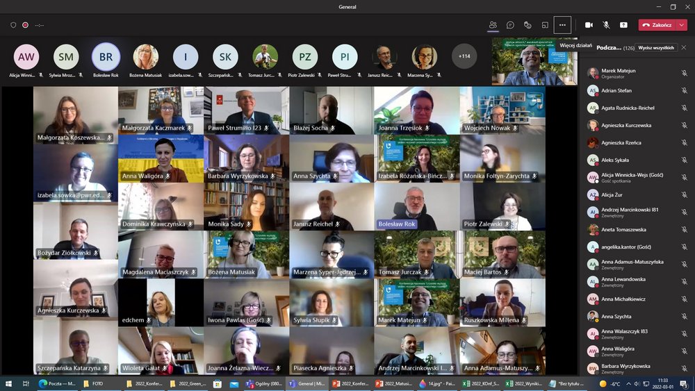 Panel z uczestnikami konferencji