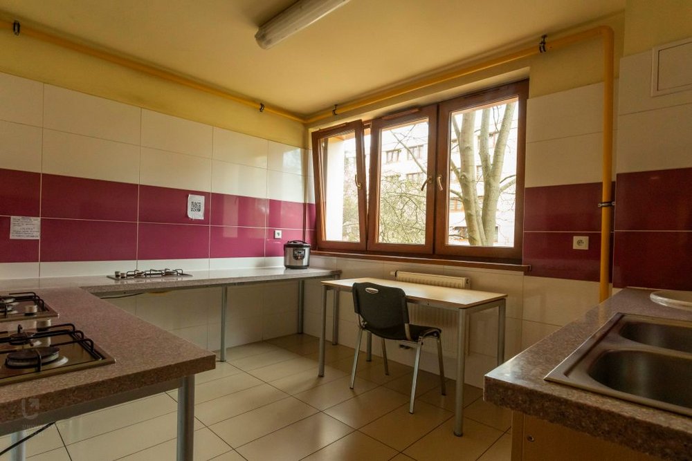 Kuchnia ogólnodostępna w 7 domu studenta