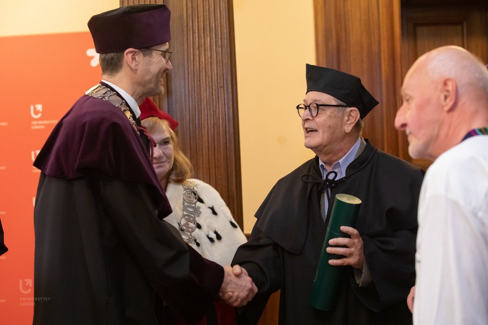 prof. Rafał Matera podczas uroczystości odnowienia doktoratów