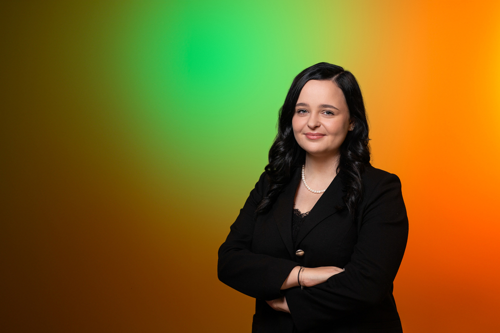 Julia Nowocień - ambasadorka unilodz ubrana na czarno