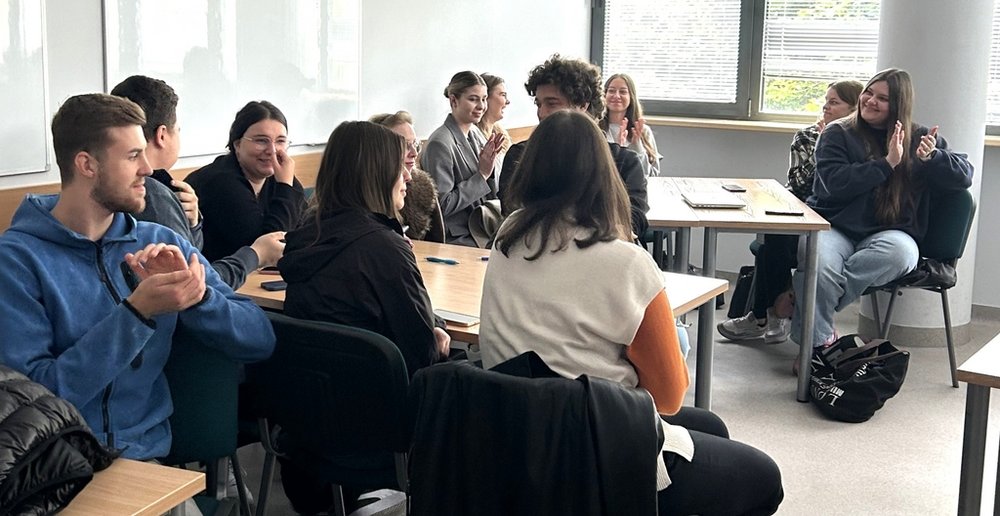 Uczestnicy hackathonu