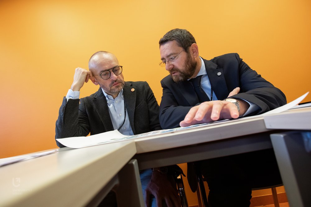 prof. Łukasz Bogucki podczas jednej z sesji konferencyjnej