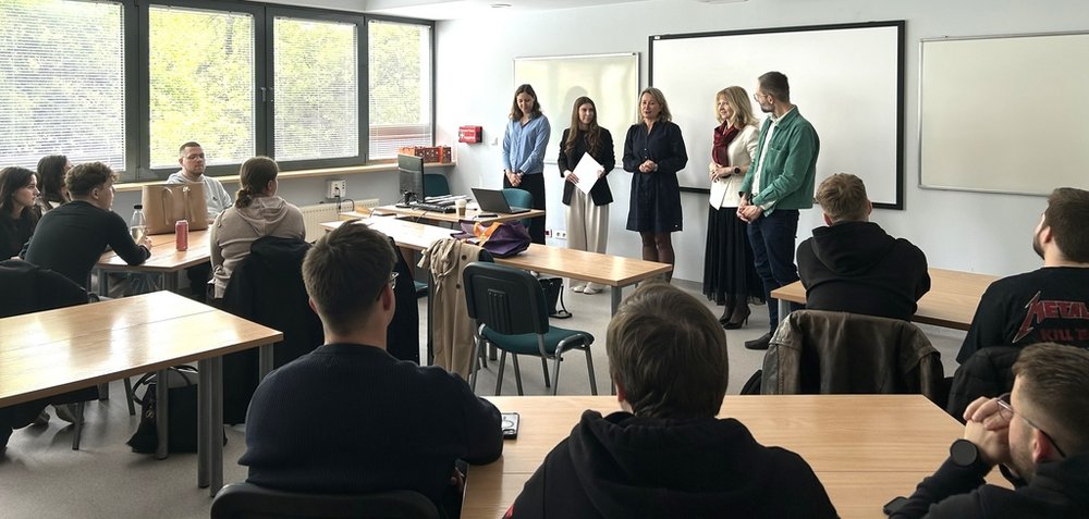 Uczestnicy hackathonu