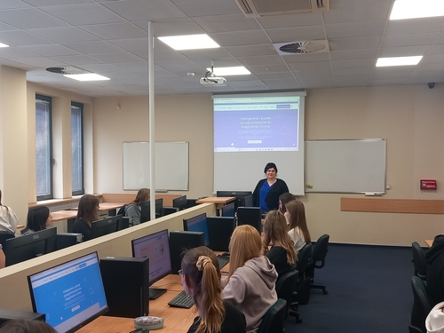 uczestnicy zajęć z dr Anną Jurewicz