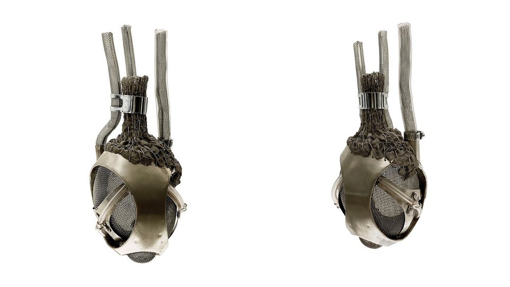 Photo of original objects from the "Tomorrow You" exhibition with an artificial heart motif