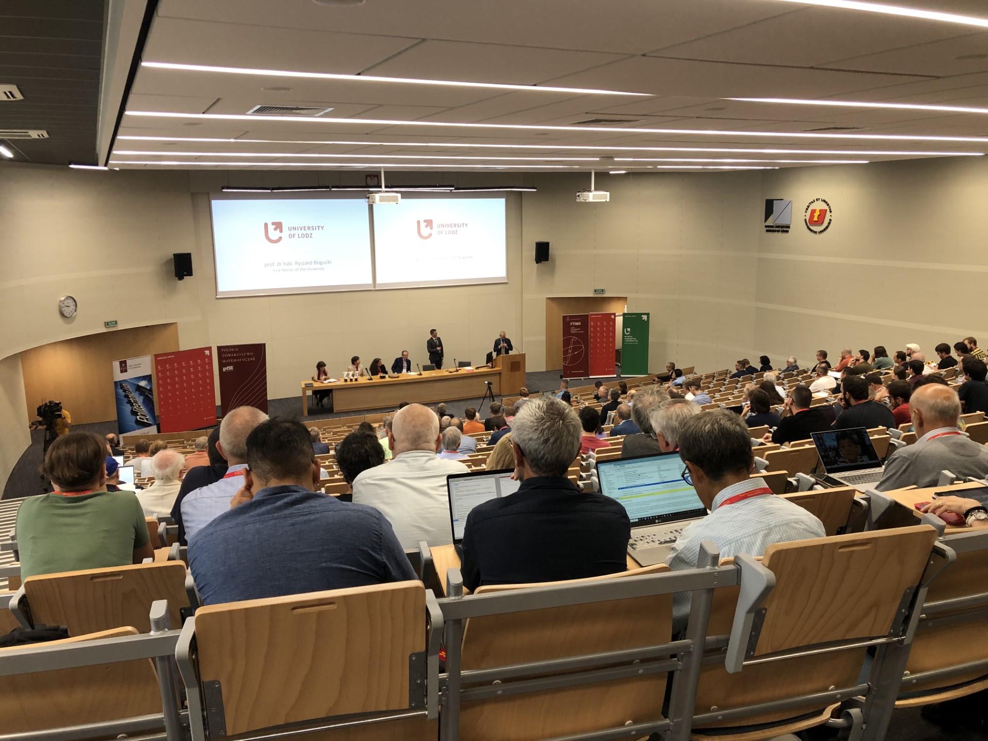 Attendees of the Spanish-Polish Mathematical Meeting