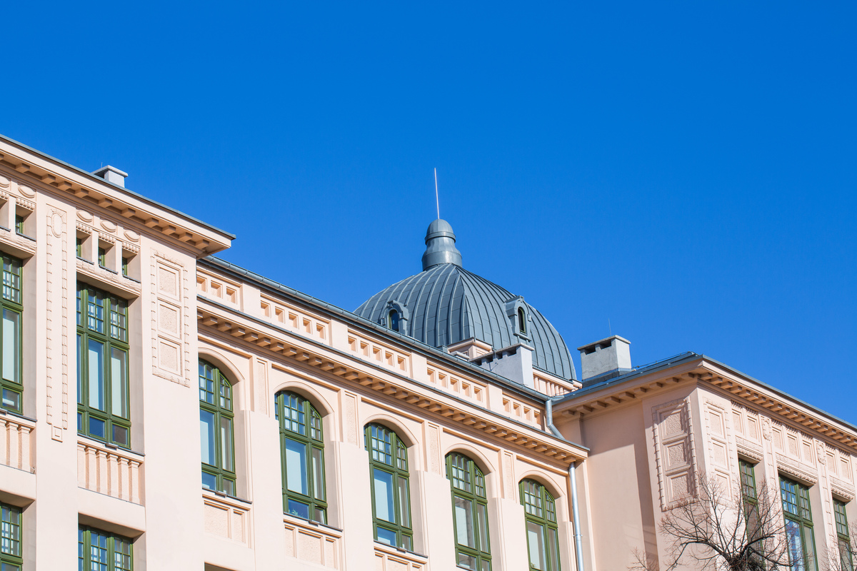 A fragment of the UL Rector's Office building
